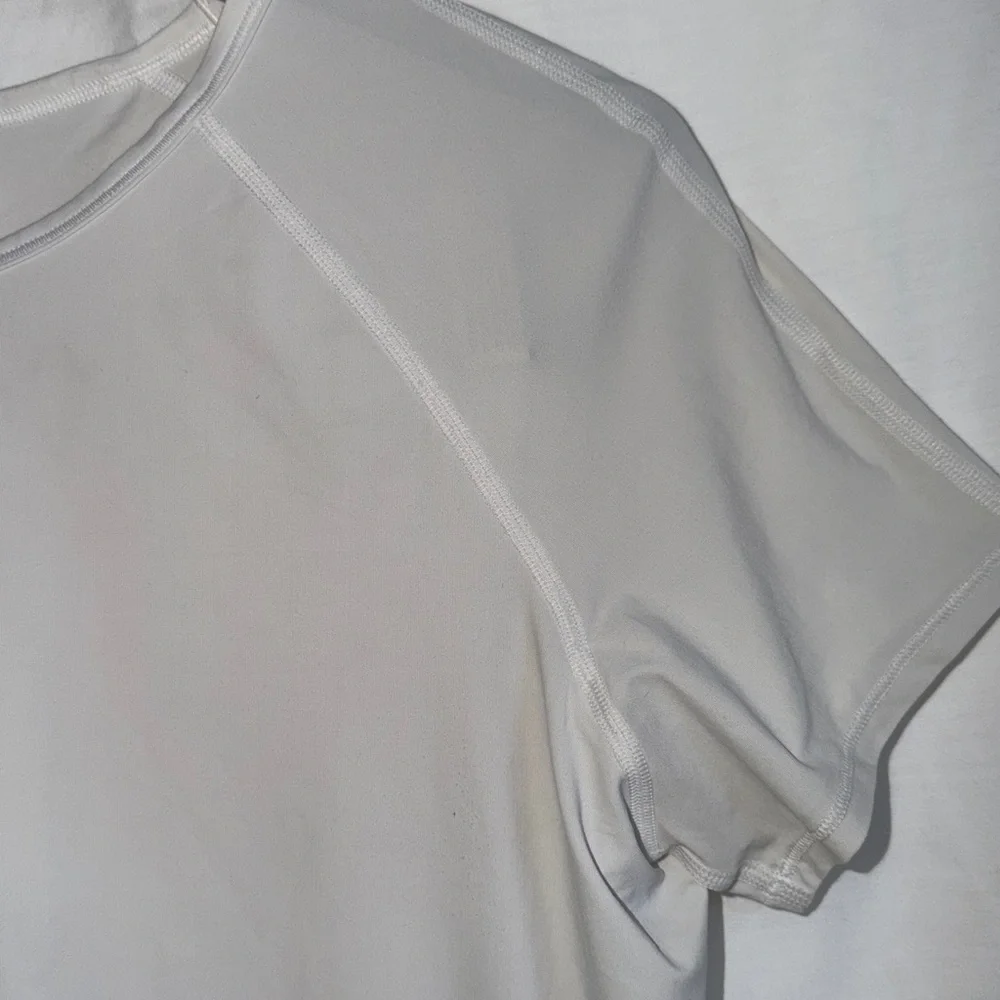 Lululemon Strong Rays Short Sleeve white size 4 - Picture 7 of 11
